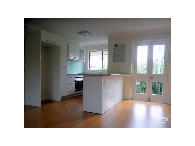 15 Peninsular Drive, Surfers Paradise QLD 4217