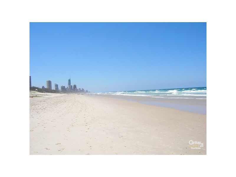 155 Sunshine Parade, Miami QLD 4220