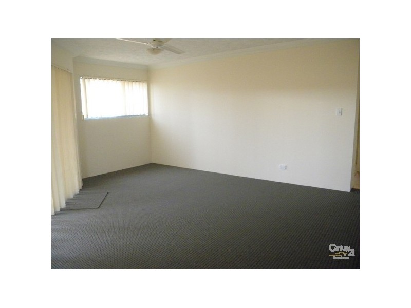 10/89 Frank Street, Labrador QLD 4215