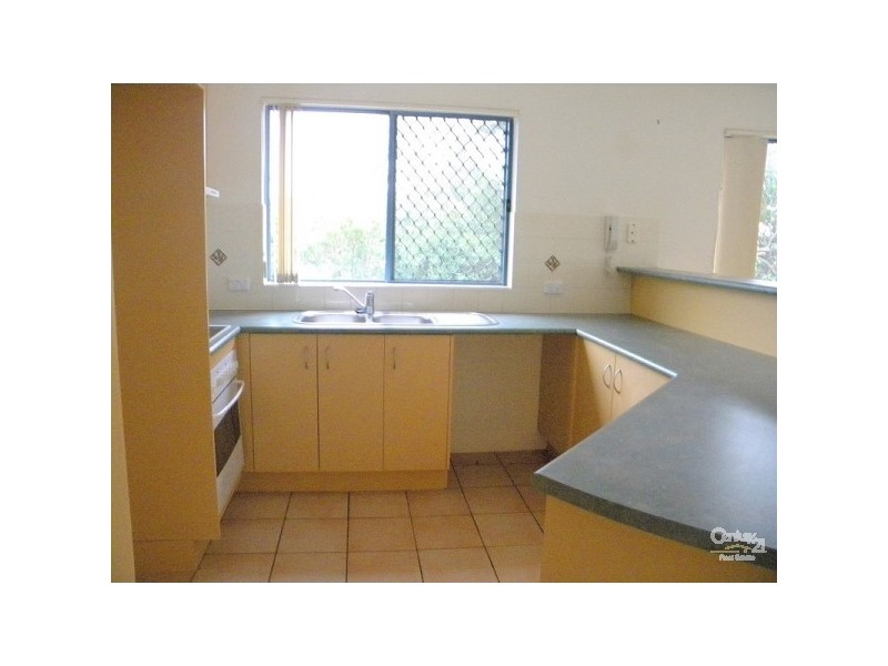 10/89 Frank Street, Labrador QLD 4215