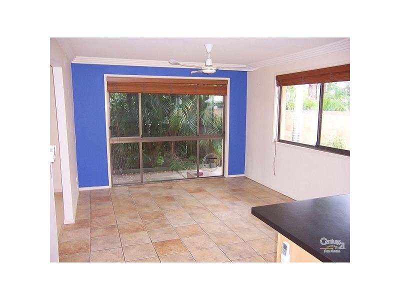 24 Daimler Drive, Bundall QLD 4217