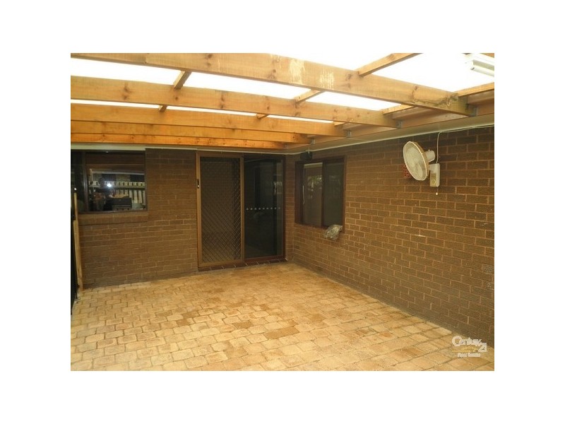 26 Wayfarer Avenue, Mermaid Waters QLD 4218