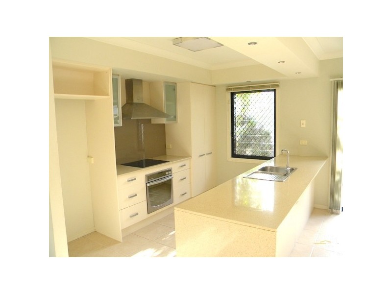 1/190 Queen Street, Southport QLD 4215