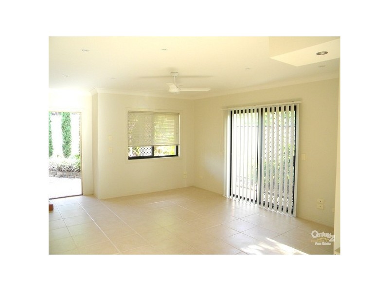 1/190 Queen Street, Southport QLD 4215