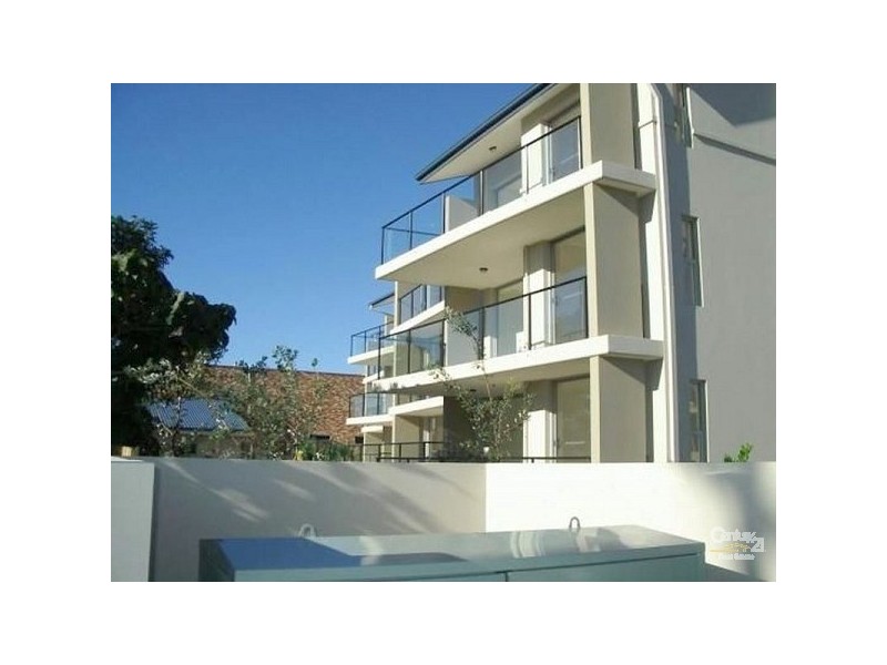 3/119 Sunshine Parade, Miami QLD 4220