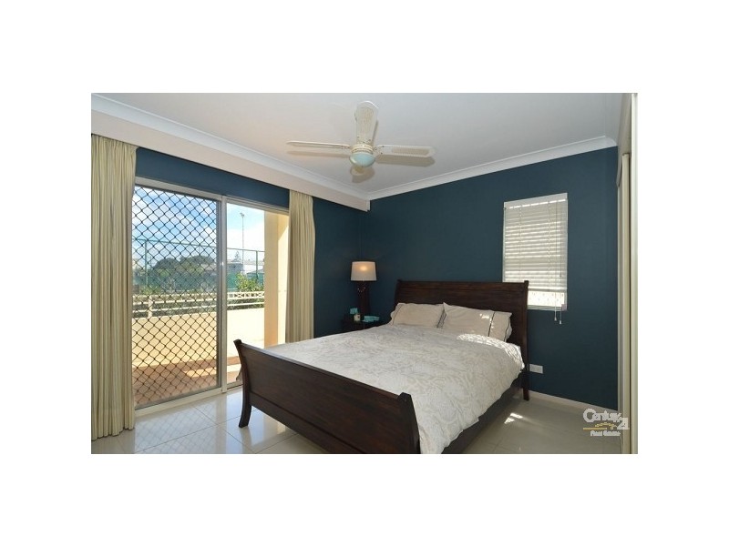 1/10-12 Redondo Avenue, Miami QLD 4220