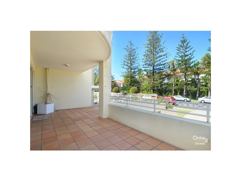 1/10-12 Redondo Avenue, Miami QLD 4220