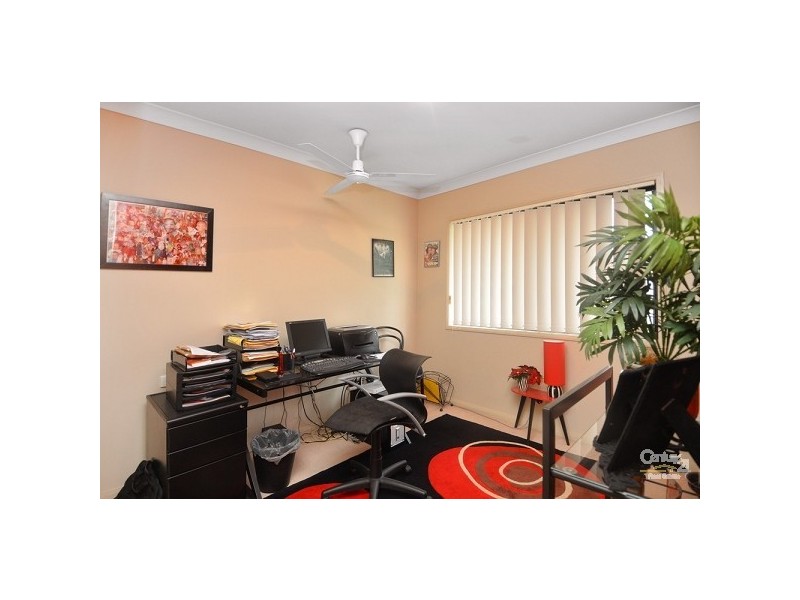 49 Grebe Place, Burleigh Waters QLD 4220