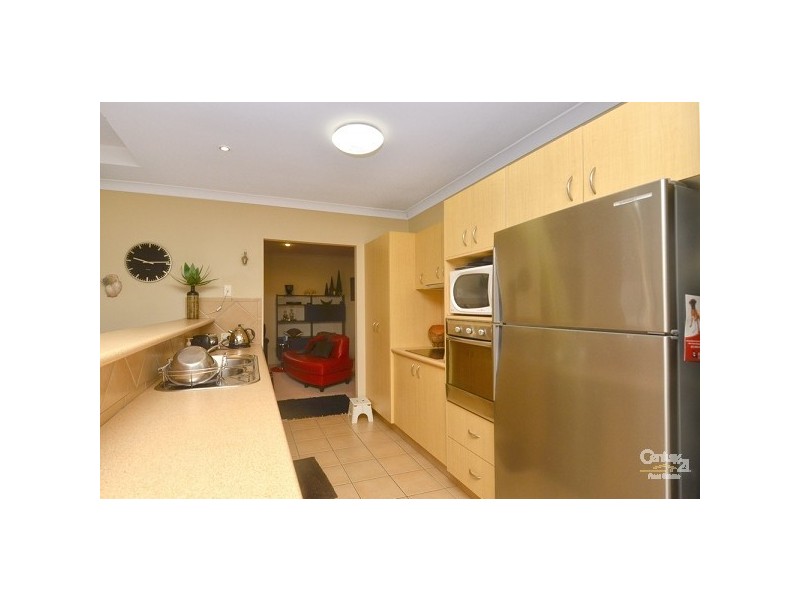 49 Grebe Place, Burleigh Waters QLD 4220