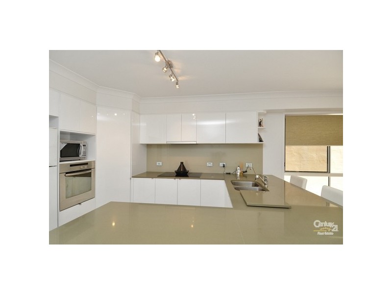 1/157 Sunshine Parade, Miami QLD 4220