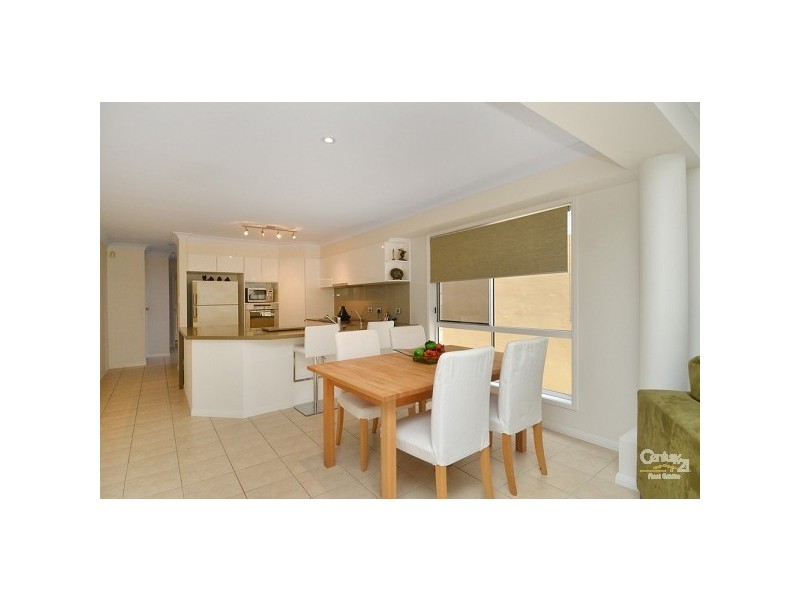 1/157 Sunshine Parade, Miami QLD 4220