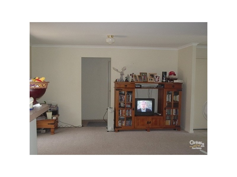 2/17 Binstead Drive, Southport QLD 4215