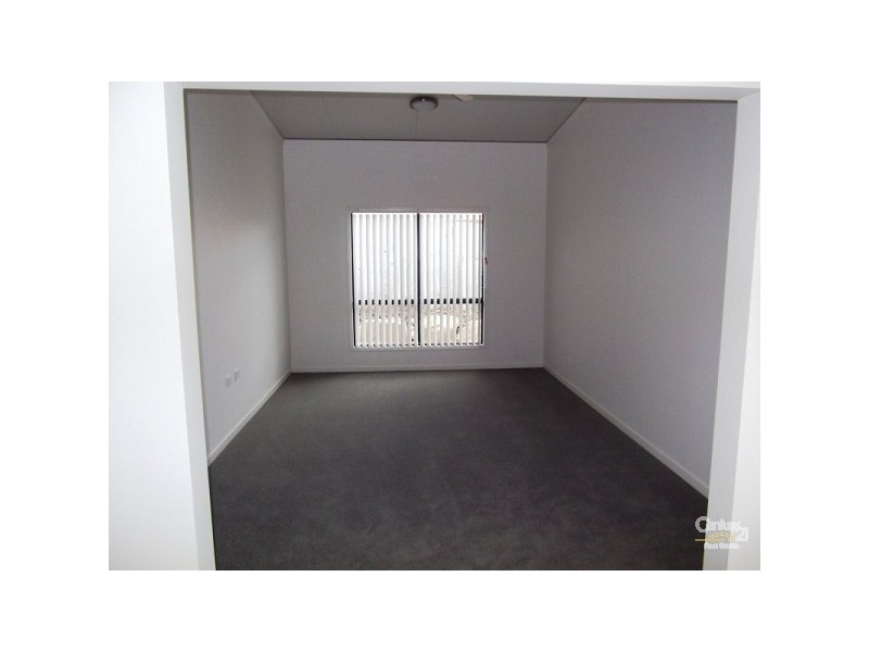 18 Sundew Crescent, Upper Coomera QLD 4209