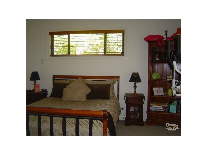 2025 Gracemere Gardens Circuit, Hope Island QLD 4212