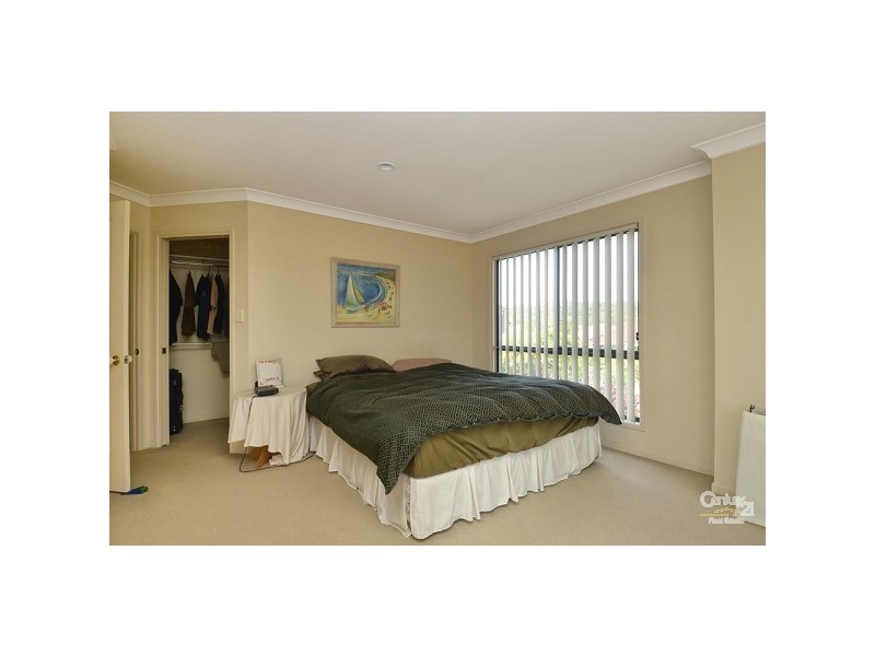 12 Josh Court, Ashmore QLD 4214