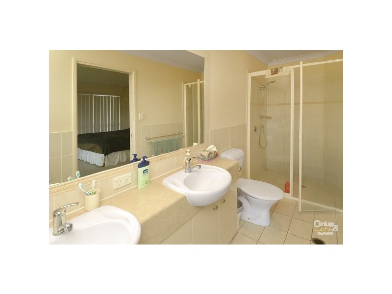 12 Josh Court, Ashmore QLD 4214