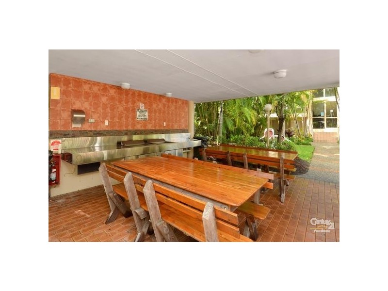 43/15 Santa Monica Road, Miami QLD 4220