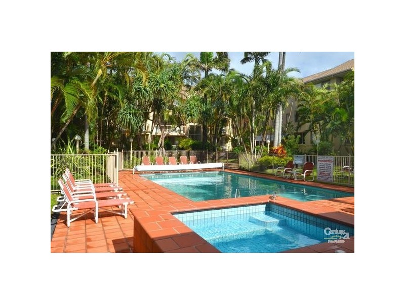 43/15 Santa Monica Road, Miami QLD 4220