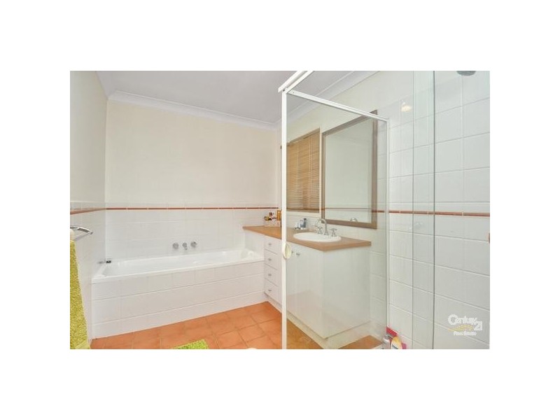 15 Mikado Way, Robina QLD 4226
