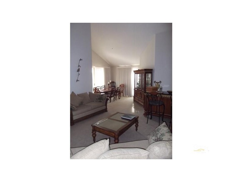 38 Gerona Circuit, Varsity Lakes QLD 4227