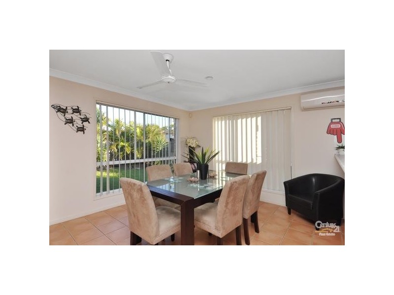 8 Bella Donna Place, Robina QLD 4226