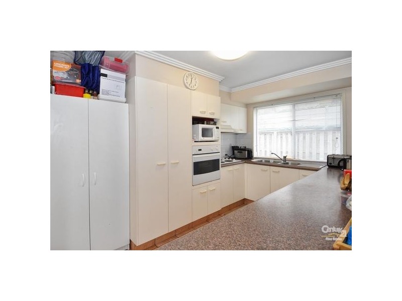 6 Driftaway Court, Robina QLD 4226