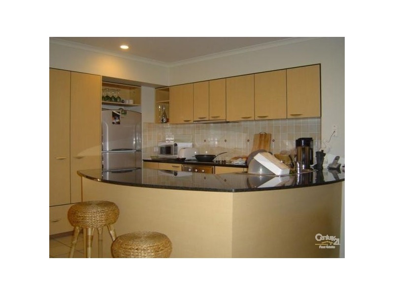 8885 ‘Villa Casablanca’ Magnolia Drive East, Hope Island QLD 4212