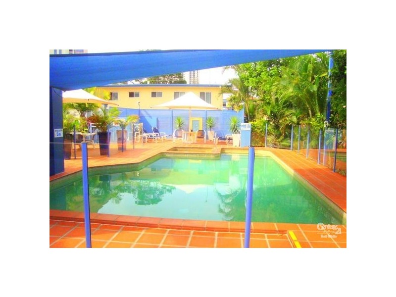 Broadbeach Waters QLD 4218