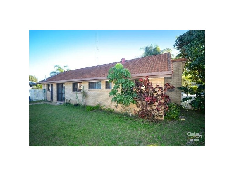 115 Chainey Avenue, Miami QLD 4220