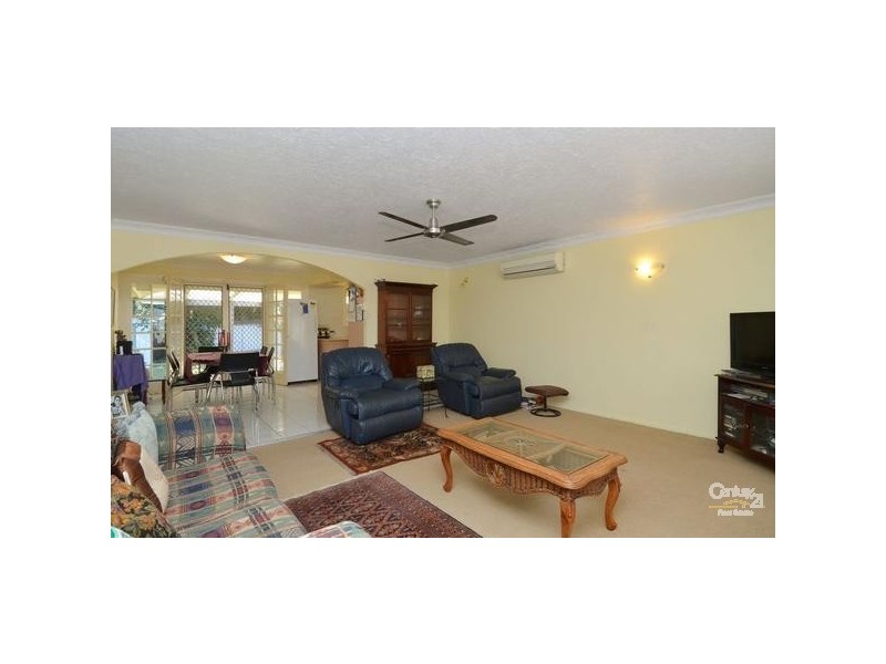 7 Dame Patti Avenue, Mermaid Waters QLD 4218