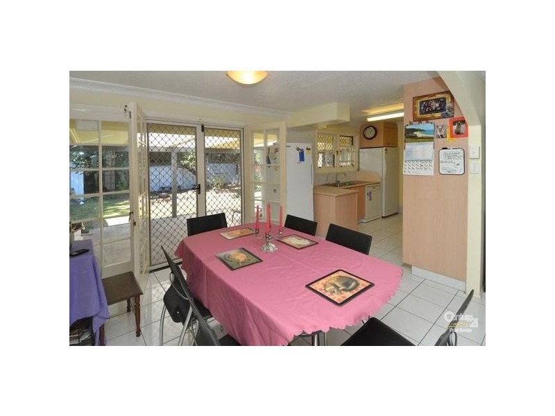 7 Dame Patti Avenue, Mermaid Waters QLD 4218