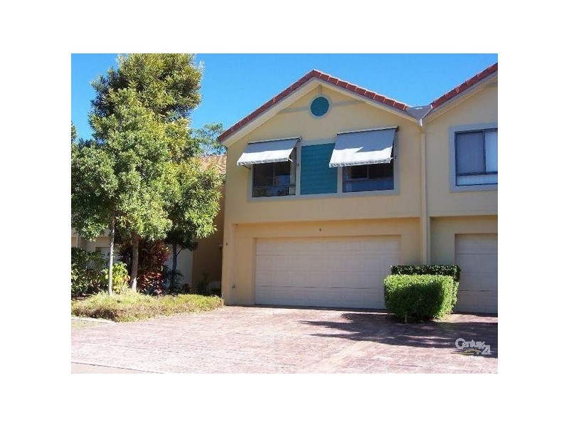 158/125 Santa Cruz Blvd, Clear Island Waters QLD 4226