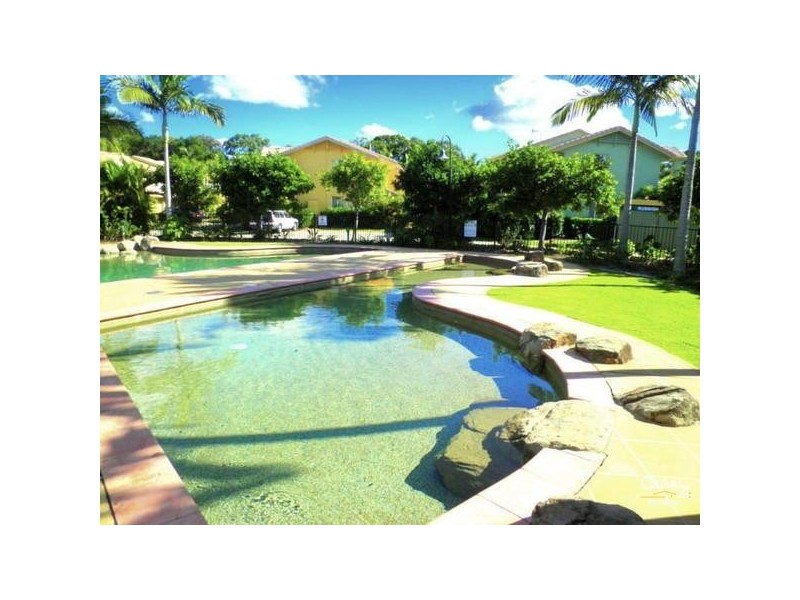 53/215 Cottesloe Drive, Mermaid Waters QLD 4218