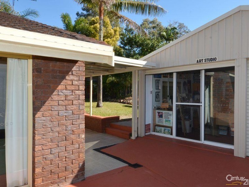 10 Pyrmont Street, Robina QLD 4226