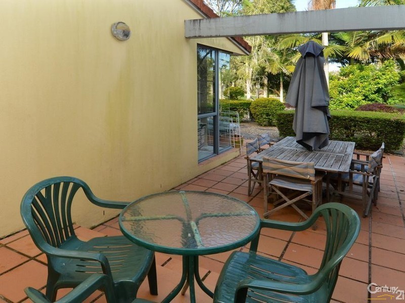 96/125 (Bradford South 4) Santa Cruz Bvd, Clear Island Waters QLD 4226