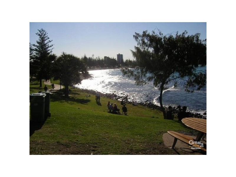 18 Symonds Road, Burleigh Heads QLD 4220