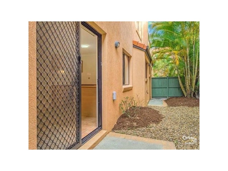 7/14 Gammon Drive, Varsity Lakes QLD 4227