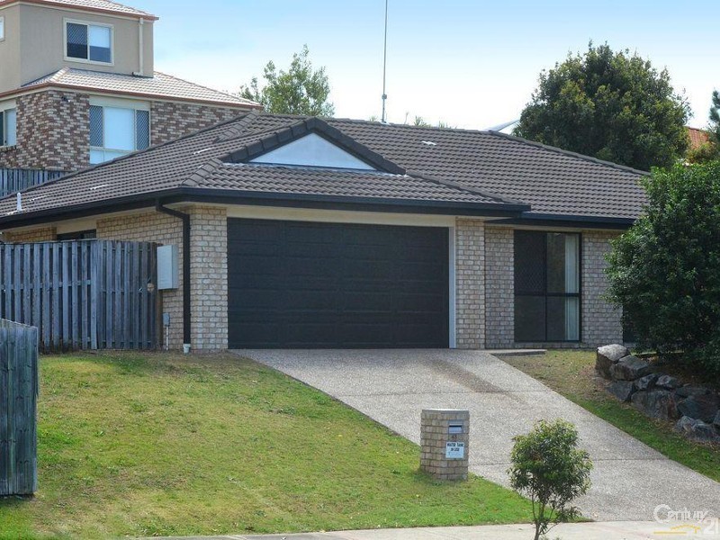 45 Pinevale Drive, Oxenford QLD 4210