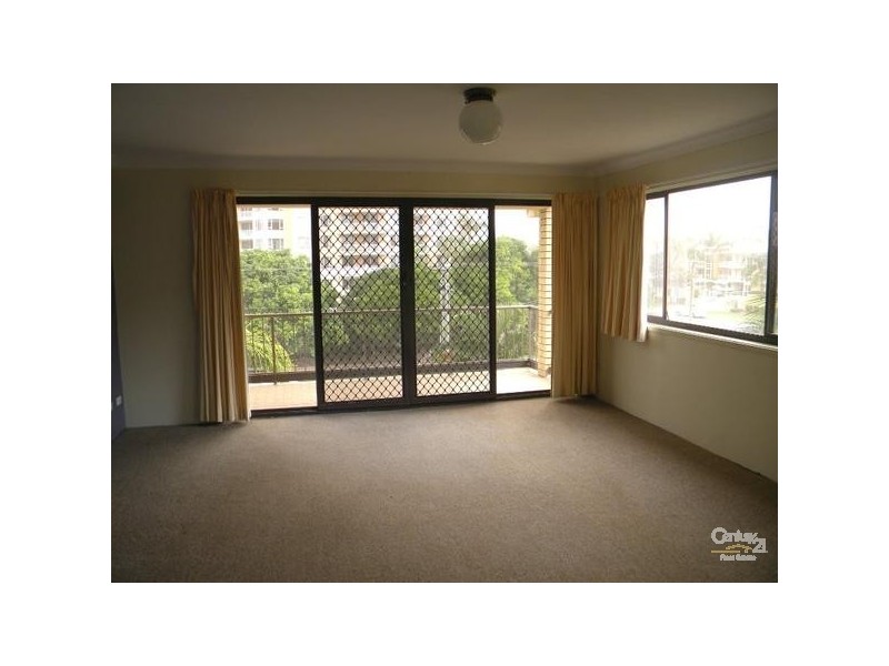 5/21 Australia Ave, Broadbeach QLD 4218