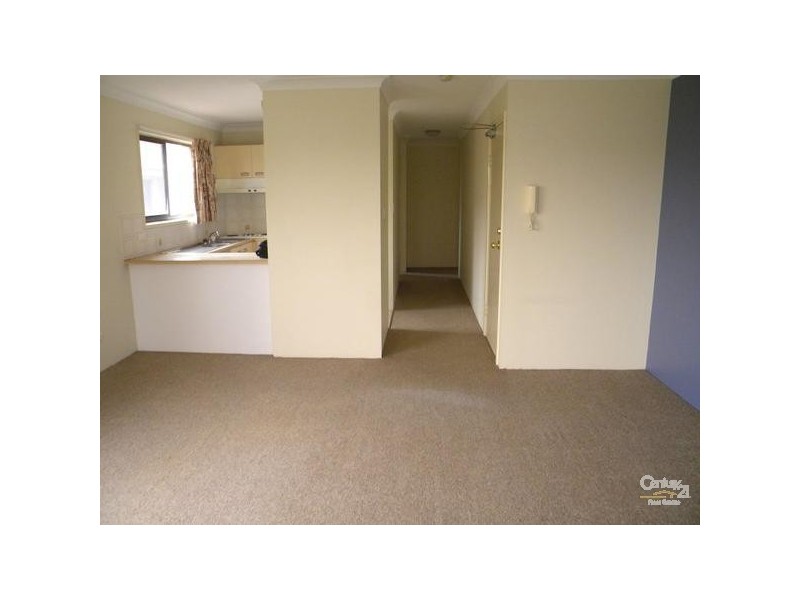 5/21 Australia Ave, Broadbeach QLD 4218