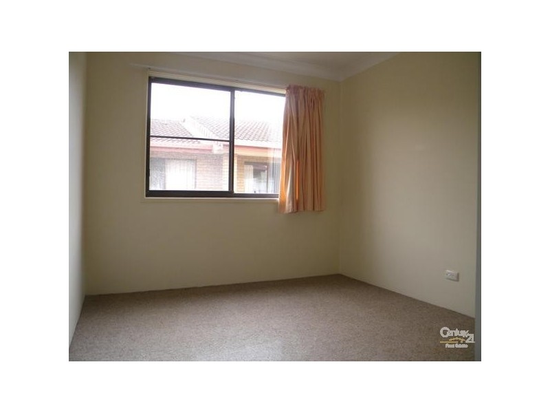 5/21 Australia Ave, Broadbeach QLD 4218