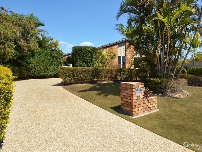 8 Coronet Crescent, Burleigh Waters QLD 4220