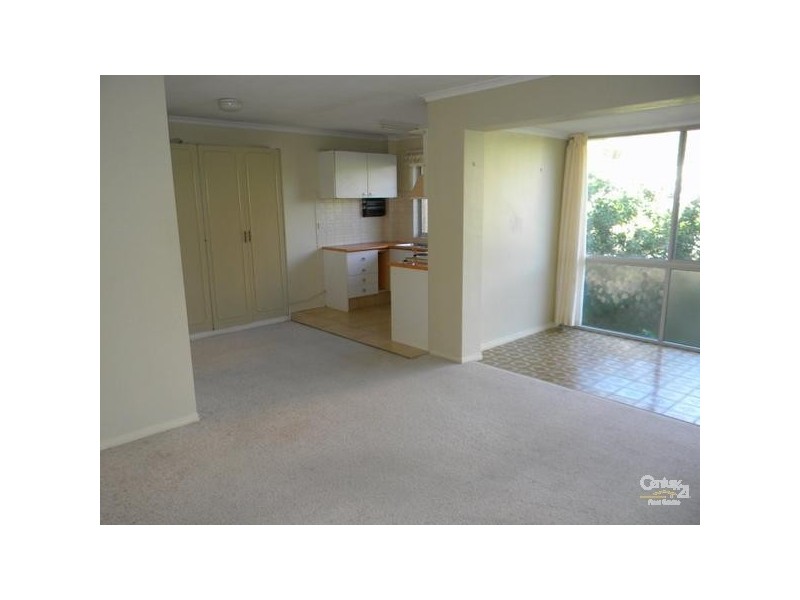 7/23 Genoa Street, Surfers Paradise QLD 4217