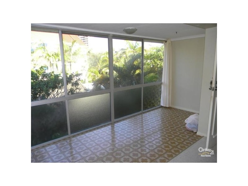 7/23 Genoa Street, Surfers Paradise QLD 4217