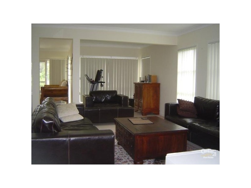 10 Fidelis Place, Coomera QLD 4209