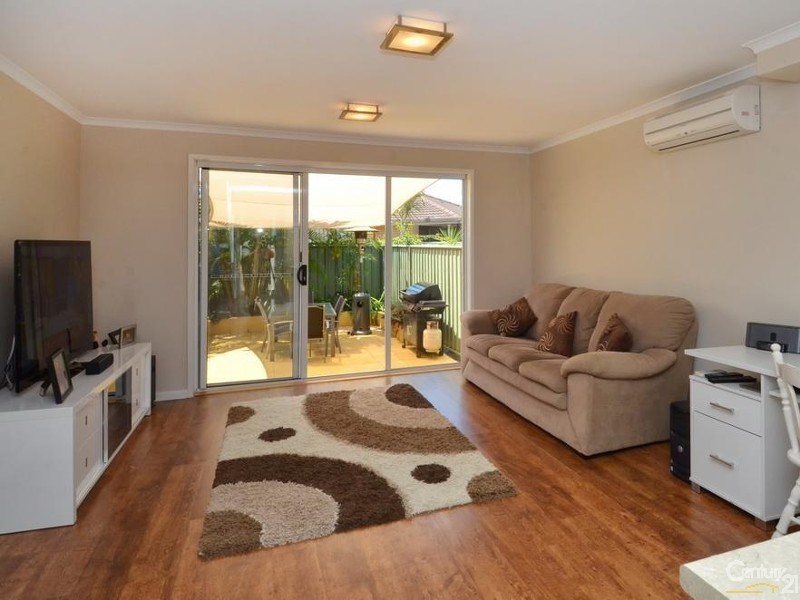 7/9 Aquila Court, Mermaid Waters QLD 4218