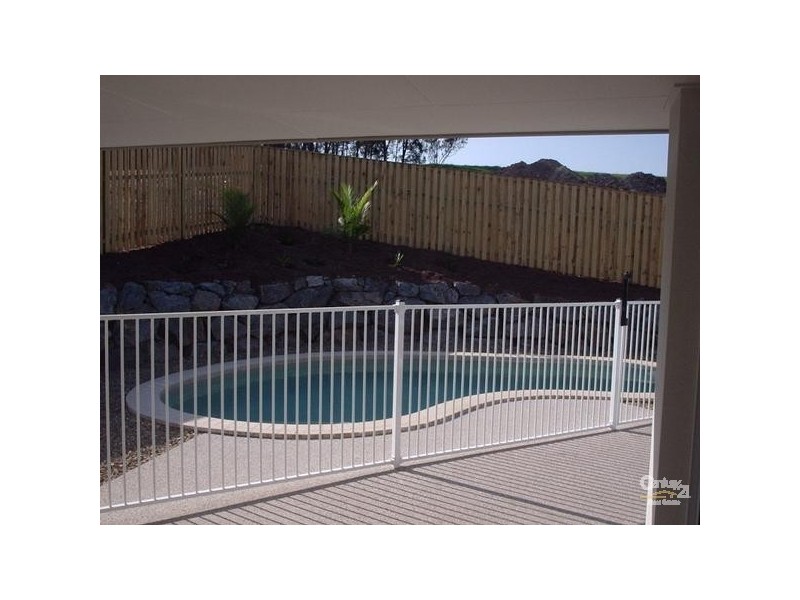 6 Meroo Place, Upper Coomera QLD 4209