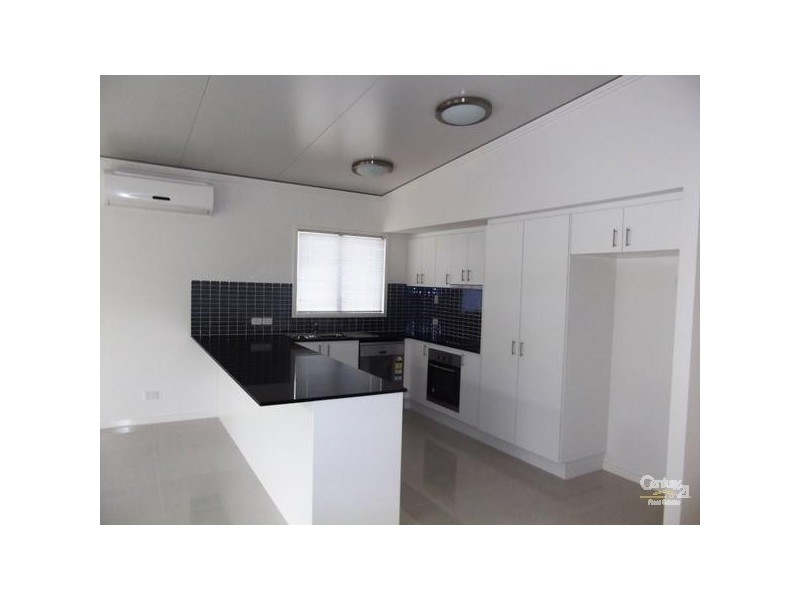 18 Sundew Crescent, Upper Coomera QLD 4209