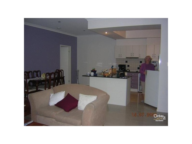 11/431 Oxley Drive, Runaway Bay QLD 4216