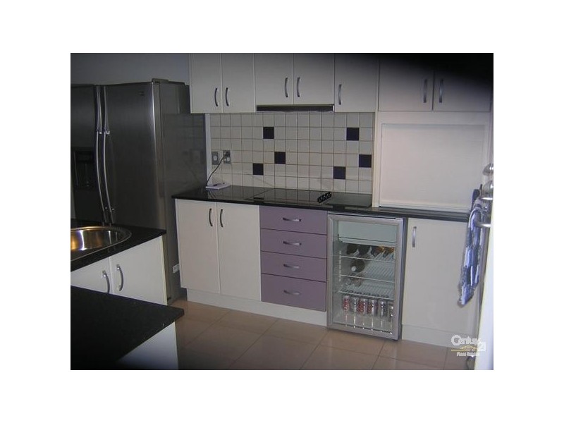 11/431 Oxley Drive, Runaway Bay QLD 4216